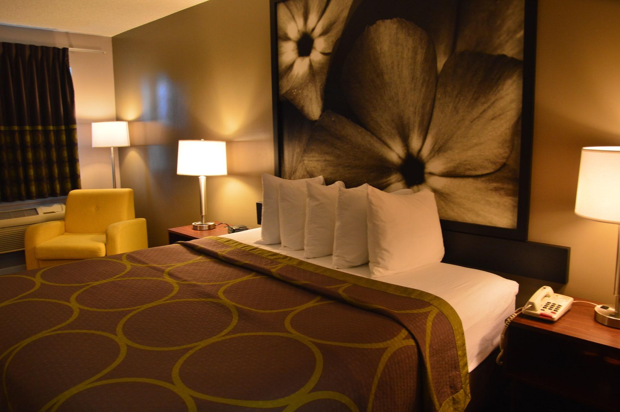 Super 8 By Wyndham Madison Hotel Exterior foto